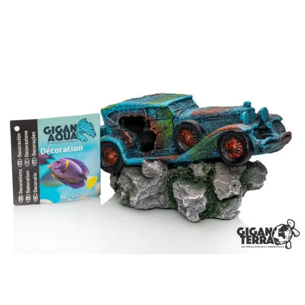 Gigan Car 692 Aquarium Ornament
